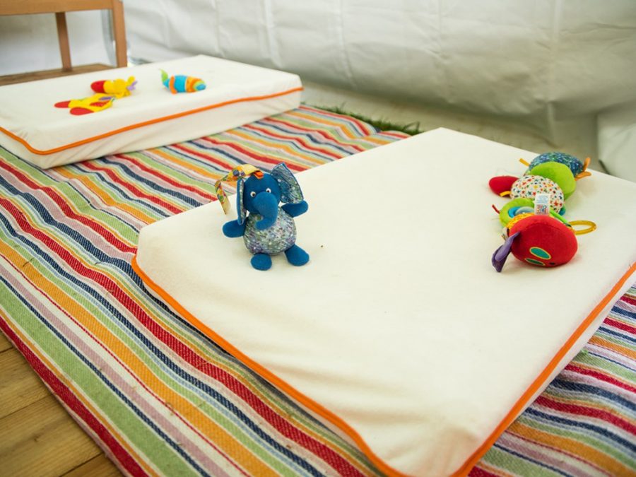 キッズルーム＜授乳室/おむつ交換(Nursing room)＞